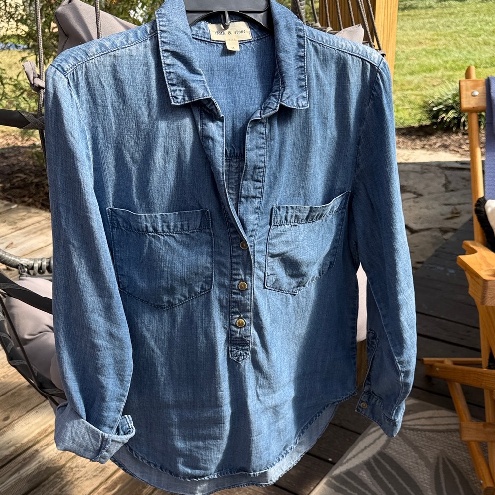 Cloth & Stone Blue Chambray Shirt